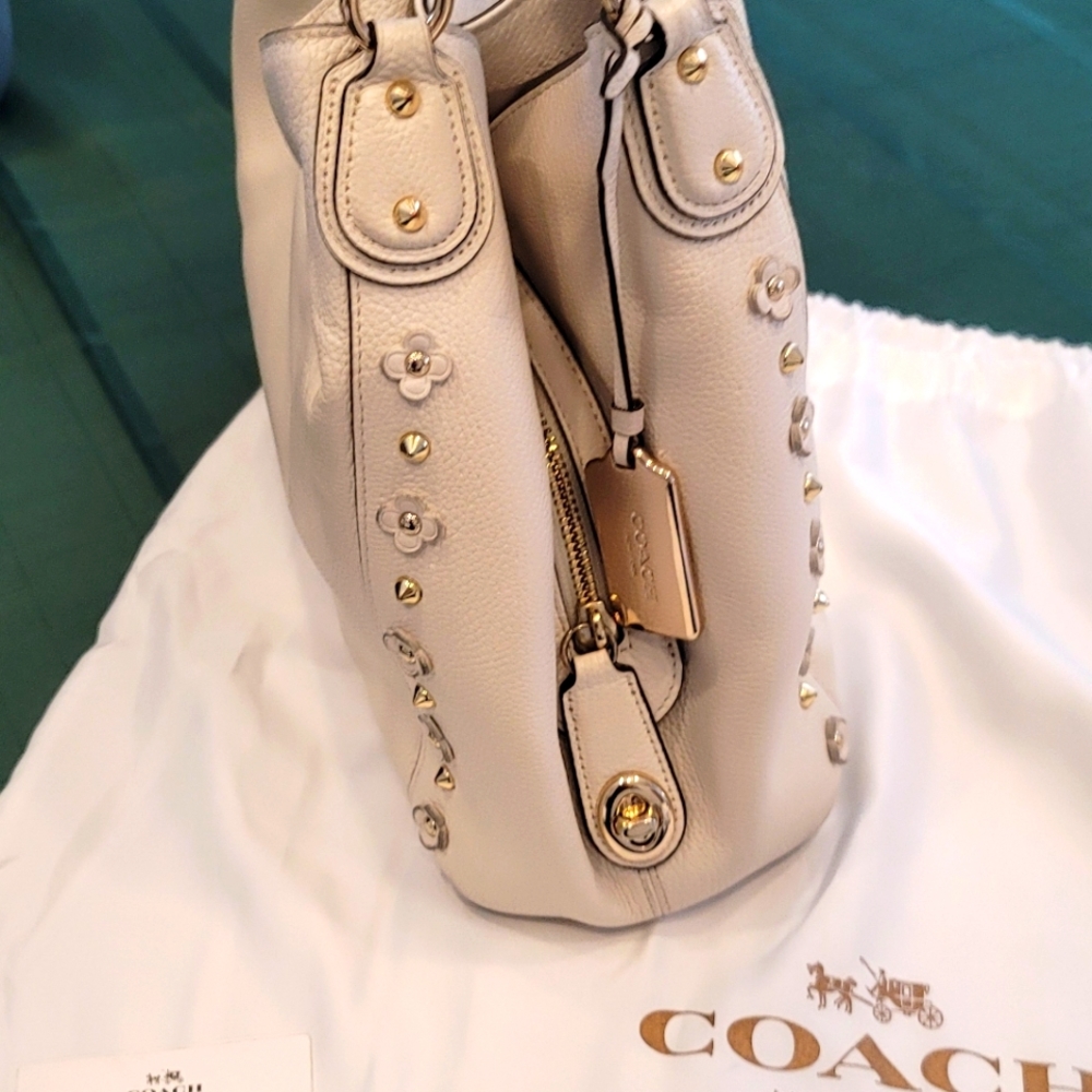 Shoulder bag